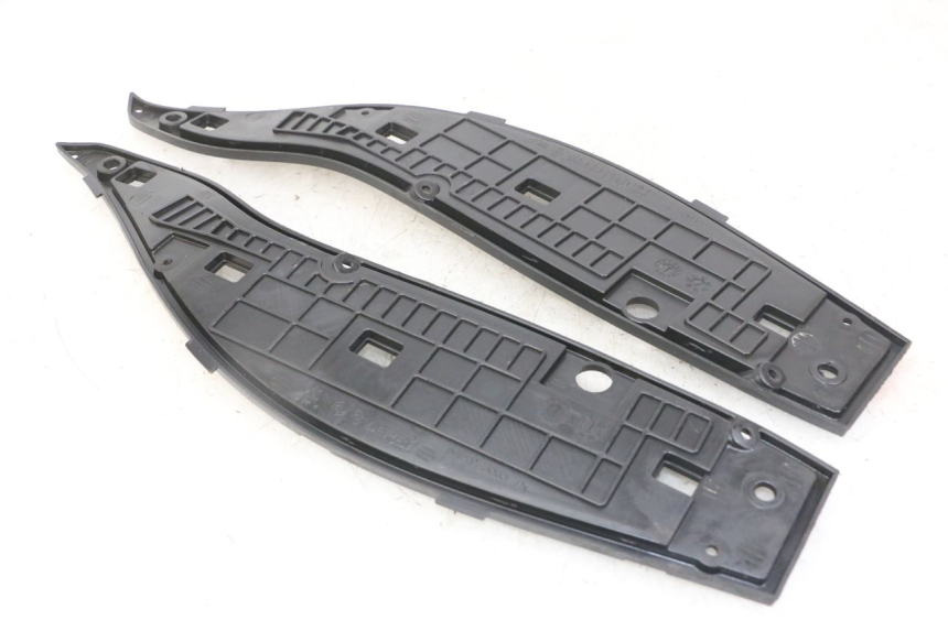 photo de MARCHE PIED GILERA NEXUS 125 (2009 - 2013) - Dettaglio del componente