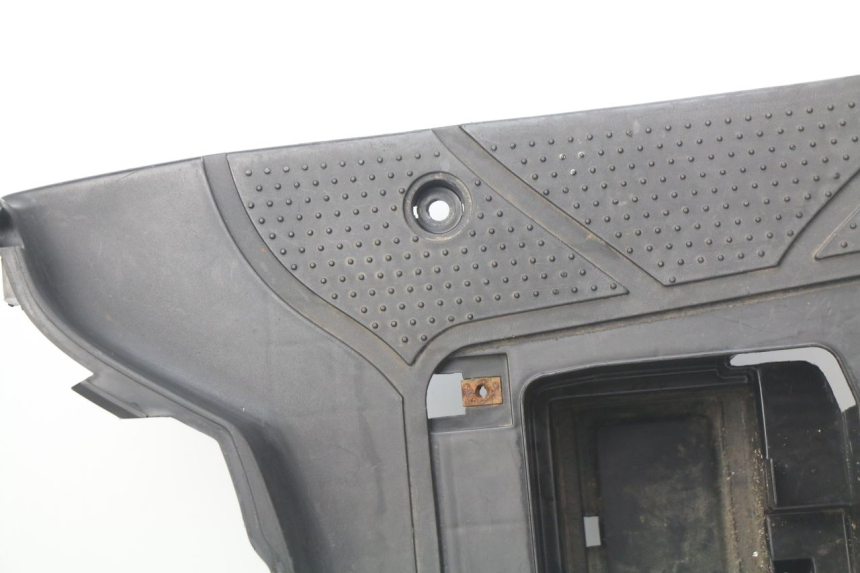 photo de CARENA PEDANA SYM ORBIT 2 50 (2008 - 2014) - Caratteristiche distintive