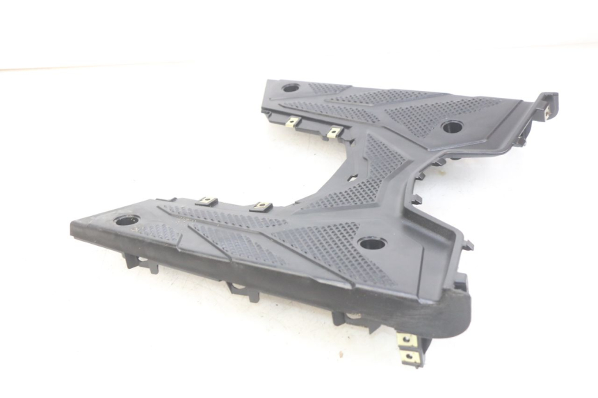 photo de CARENA PEDANA SYM ORBIT III 3 4T 50 (2021 - 2025) - Primo piano tecnico