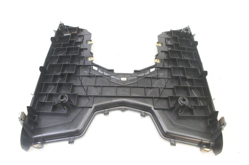 photo de CARENA PEDANA SYM ORBIT III 3 4T 50 (2021 - 2025) - Dettagli dei punti di fissaggio