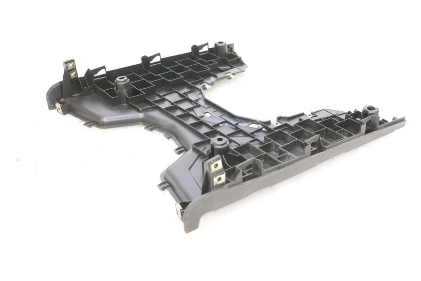 photo de PEDANE SYM ORBIT III 3 4T 50 (2018 - 2021) - Zoom sullo stato d'uso