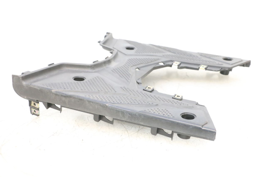 photo de PEDANE SYM ORBIT III 3 4T 50 (2018 - 2021) - Dettagli dei punti di fissaggio