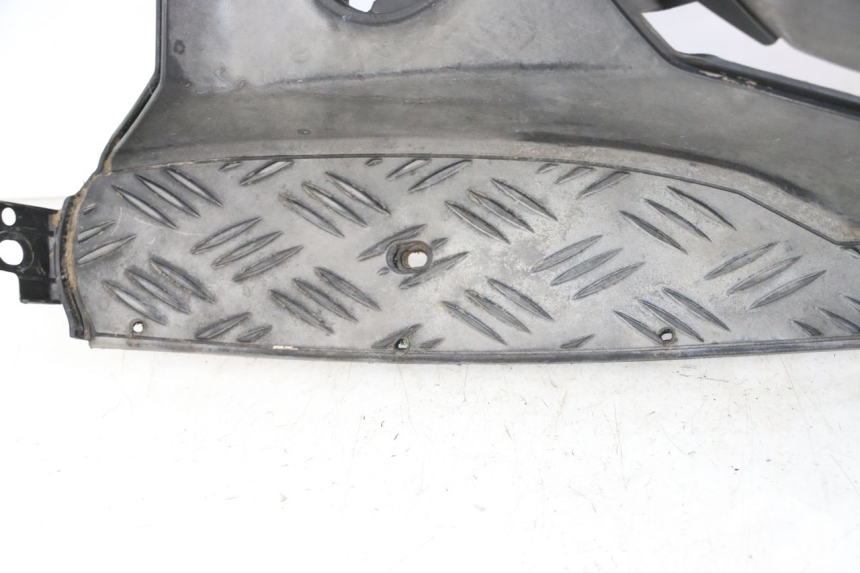 photo de CARENA PEDANA PEUGEOT SPEEDFIGHT 3 LC 2T 50 (2009 - 2015) - Dettaglio del componente