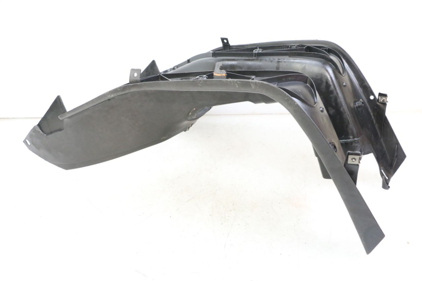 photo de CARENA PEDANA PEUGEOT TKR TREKKER FURIOUS 50 (2005 - 2014) - Dettagli dei punti di fissaggio