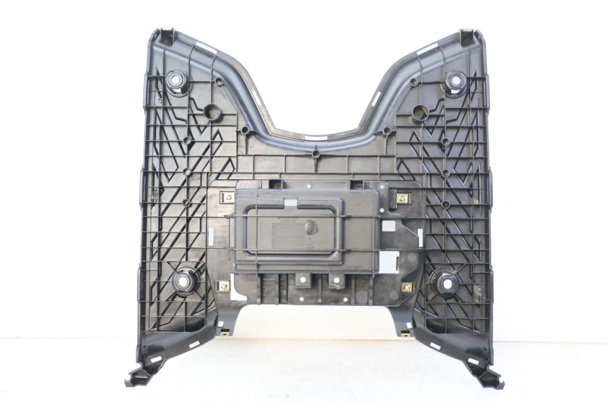 photo de CARENA PEDANA PEUGEOT TWEET 4T 50 (2023 - 2025) - Altra angolazione