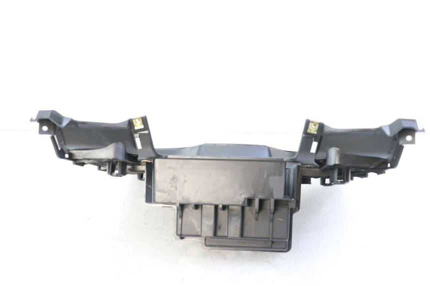 photo de CARENA PEDANA PEUGEOT TWEET 4T 50 (2023 - 2025) - Vista d'insieme del prodotto