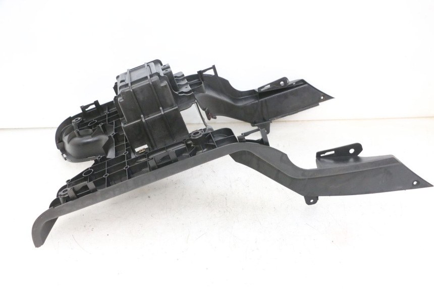 photo de CARENA PEDANA PEUGEOT TWEET 4T 50 (2014 - 2019) - Altra vista dell'articolo