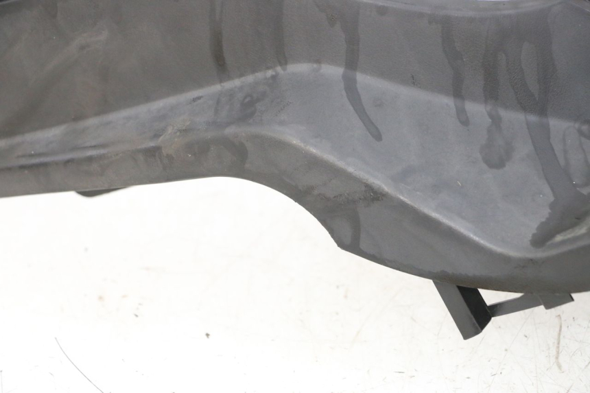 photo de CARENA PEDANA PEUGEOT TWEET 4T 50 (2014 - 2019) - Primo piano tecnico