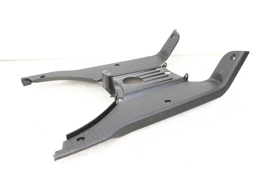 photo de CARENA PEDANA PIAGGIO NRG POWER PUREJET 50 (2018 - 2021) - Altra angolazione