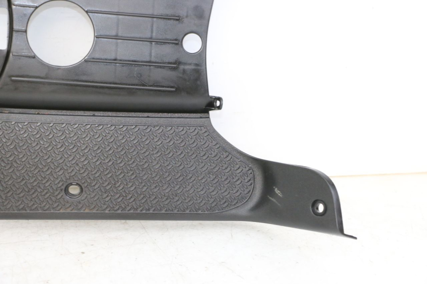 photo de CARENA PEDANA PIAGGIO NRG POWER PUREJET 50 (2018 - 2021) - Ricambio usato controllato