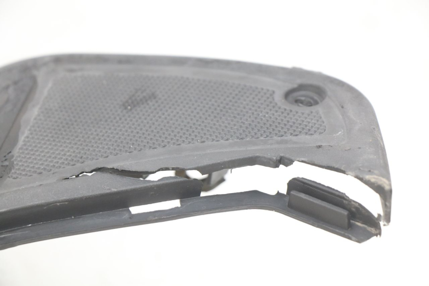 photo de PEDANE KEEWAY RY6 2T 50 (2011 - 2019) - Caratteristiche distintive