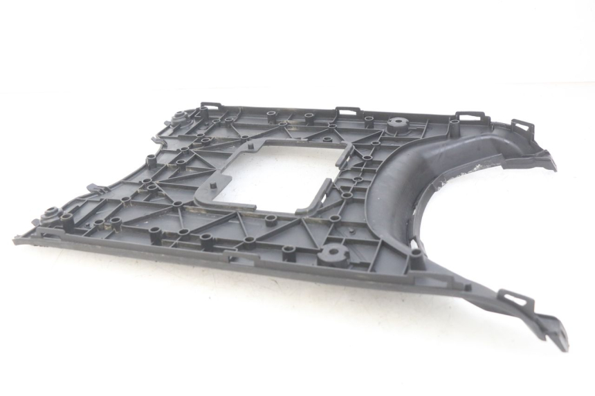 photo de MARCHE PIED LVNENG S5 1 (2019 - 2023) - Dettaglio del componente