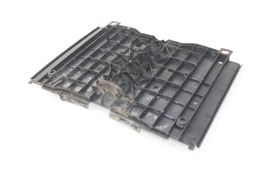 photo de Pedana PEUGEOT SC 50 (1988 - 1992) - Primo piano tecnico