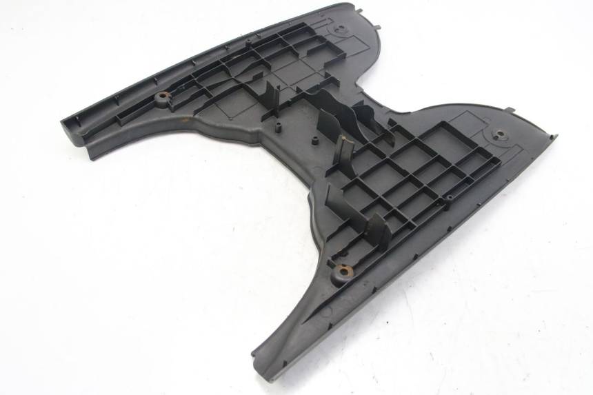 photo de MARCHE PIED APRILIA SCARABEO 4T 50 (2009 - 2017) - Stato della superficie e materiale