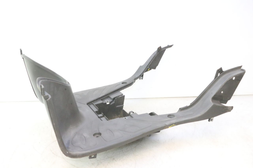 photo de CARENA PEDANA HONDA SH 125 (2001 - 2003) - Angolazione alternativa