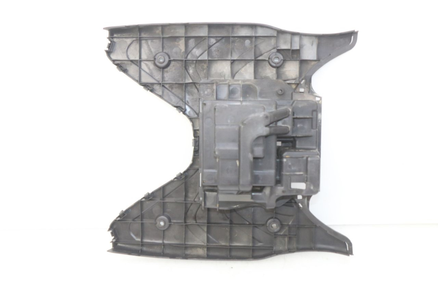 photo de PEDANA SUZUKI SIXTEEN 125 (2008 - 2010) - Zoom sullo stato d'uso