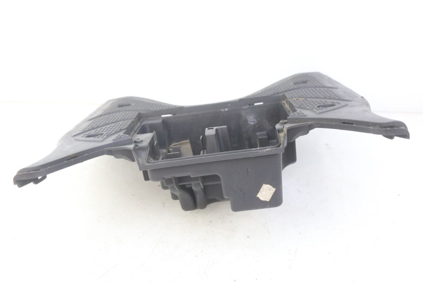 photo de PEDANA SUZUKI SIXTEEN 125 (2008 - 2010) - Dettagli dei punti di fissaggio