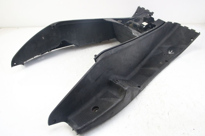 photo de PEDANE MBK SKYLINER 125 (1998 - 2001) - Dettagli dei punti di fissaggio