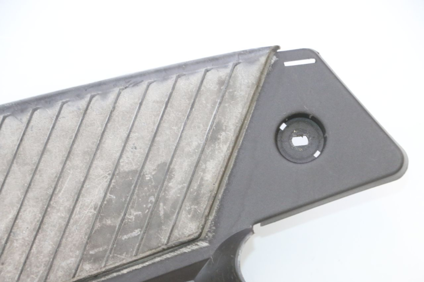 photo de CARENA PEDANA YAMAHA SLIDER 50 (1999 - 2004) - Angolazione alternativa