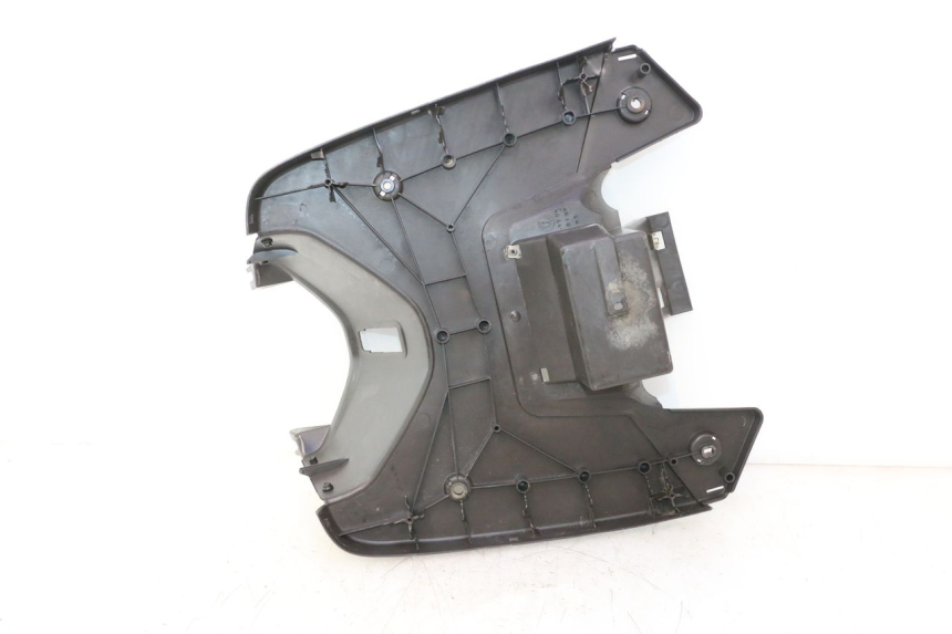photo de CARENA PEDANA YAMAHA SLIDER 50 (1999 - 2004) - Primo piano tecnico