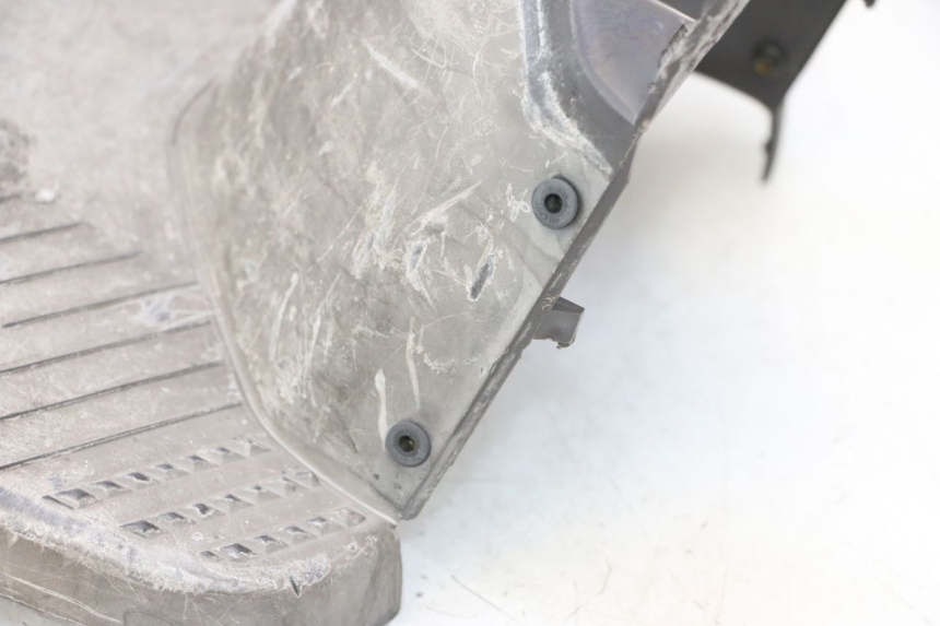 photo de CARENA PEDANA YAMAHA SLIDER 50 (1999 - 2004) - Marcature e riferimenti originali
