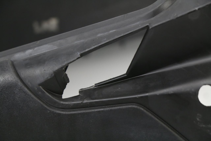 photo de Pedana PEUGEOT SPEEDFIGHT 2 AC 50 (2000 - 2009) - Marcature e riferimenti originali