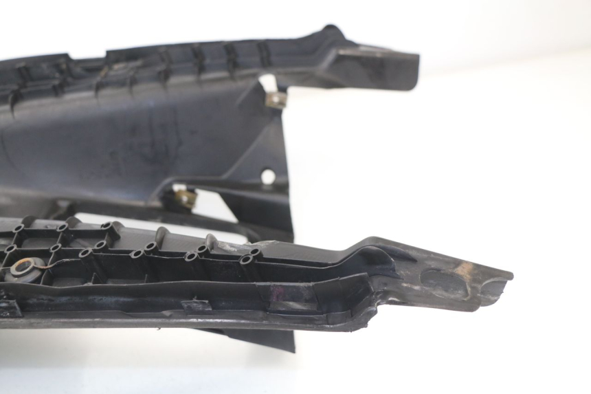 photo de CARENA PEDANA PEUGEOT SPEEDFIGHT LC 50 (1996 - 2002) - Angolazione alternativa