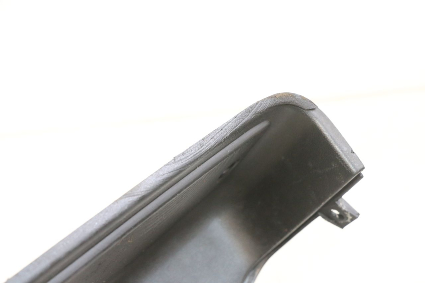 photo de CARENA PEDANA APRILIA SR 2T 50 (2018 - 2022) - Dettaglio del componente