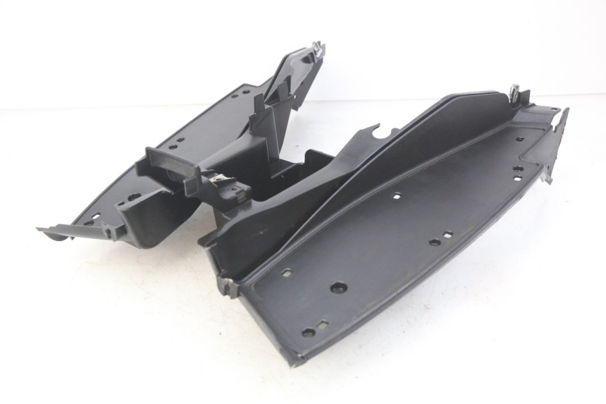 photo de PEDANE APRILIA SR R 2T LC 50 (2018 - 2021) - Dettagli dei punti di fissaggio