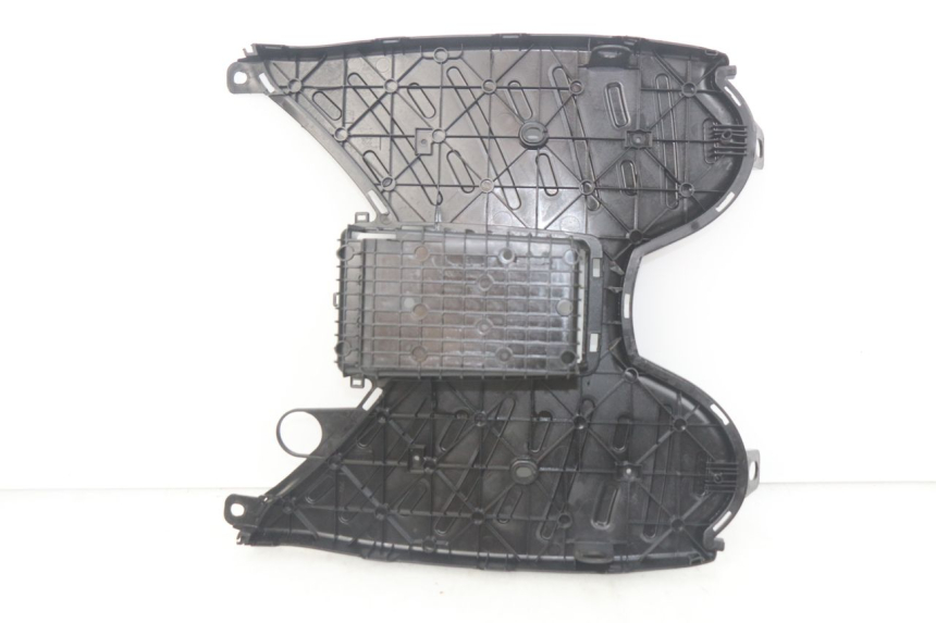 photo de MARCHE PIED PEUGEOT STREETZONE 4T 50 (2018 - 2023) - Altra angolazione