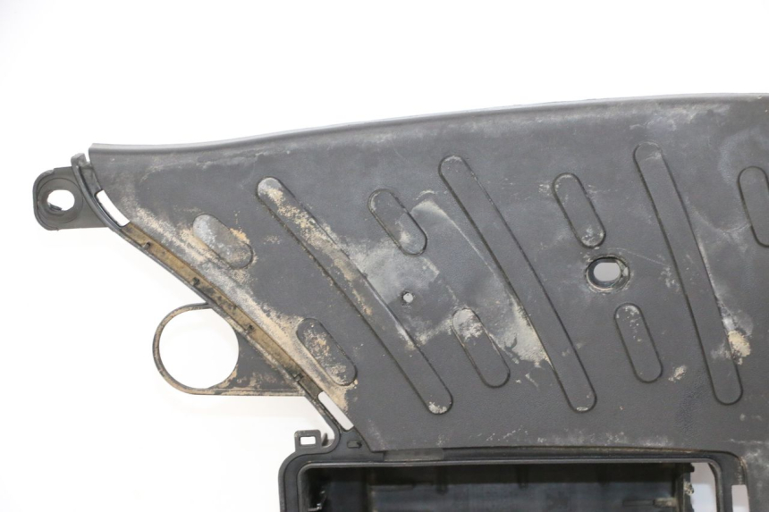 photo de CARENA PEDANA PEUGEOT STREETZONE I NAKED 2T 50 (2018 - 2020) - Ricambio usato controllato