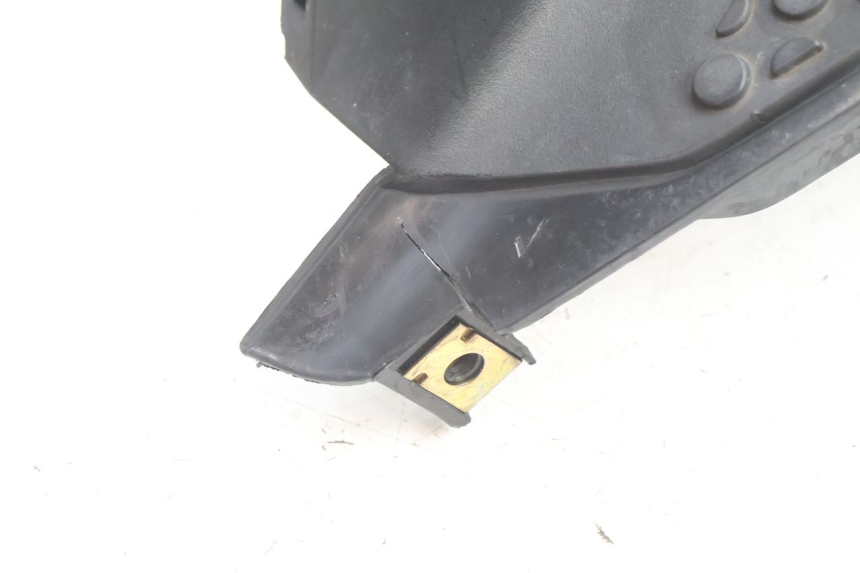 photo de CARENA PEDANA KYMCO SUPER 8 2T 50 (2007 - 2013) - Primo piano tecnico