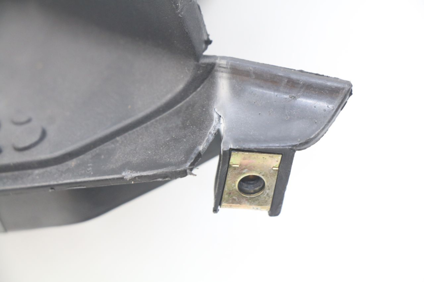 photo de Pedana KYMCO SUPER 8 4T 50 (2018 - 2020) - Zoom sullo stato d'uso