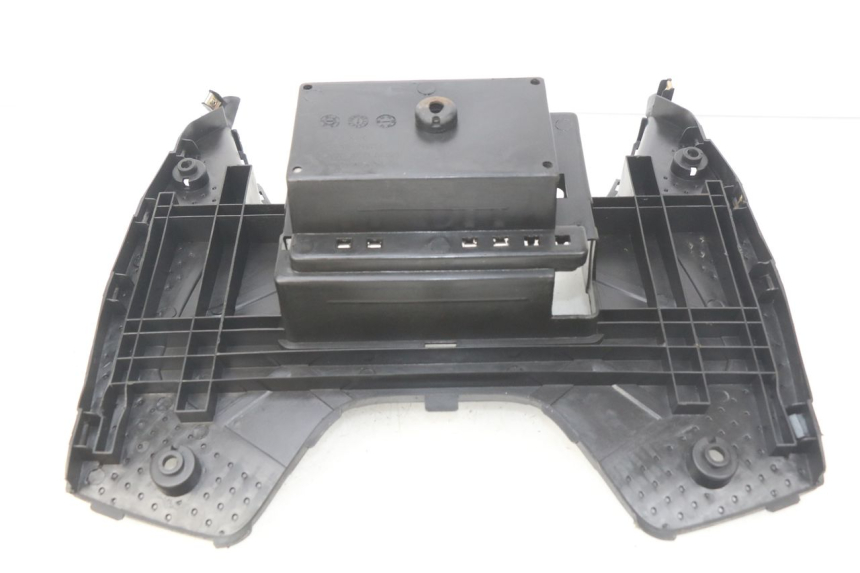 photo de Pedana KYMCO SUPER 8 4T 50 (2018 - 2020) - Vista d'insieme del prodotto