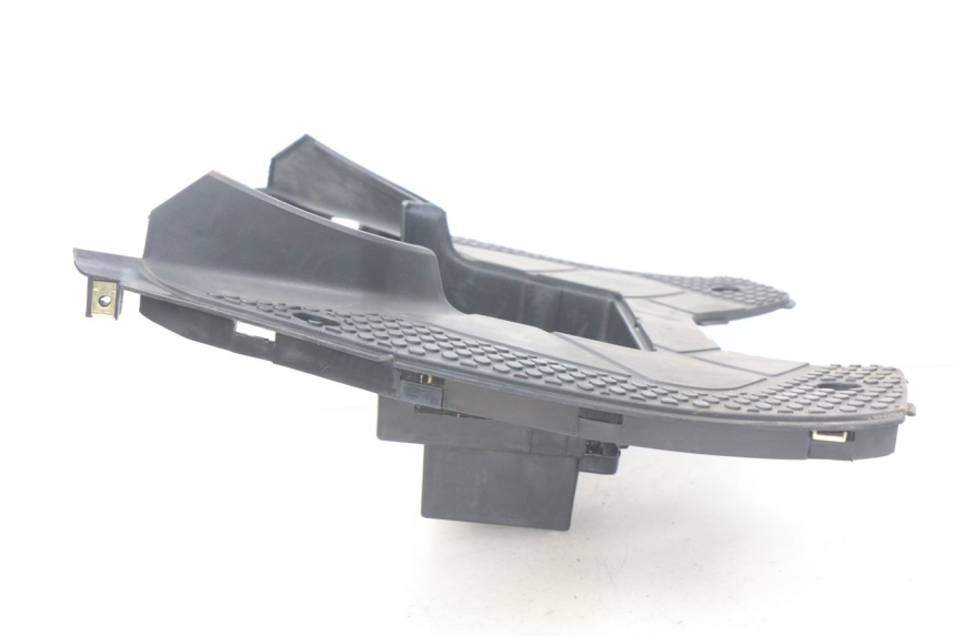 photo de Pedana KYMCO SUPER 8 4T 50 (2018 - 2020) - Stato della superficie e materiale