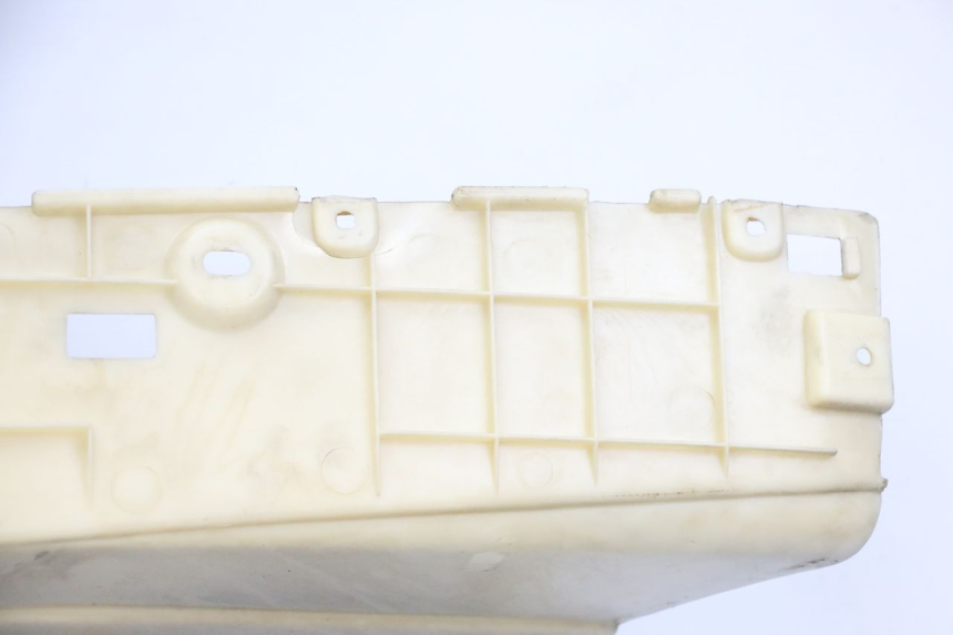 photo de CARENA PEDANA PIAGGIO SUPER LX 125 (2000 - 2003) - Vista d'insieme del prodotto