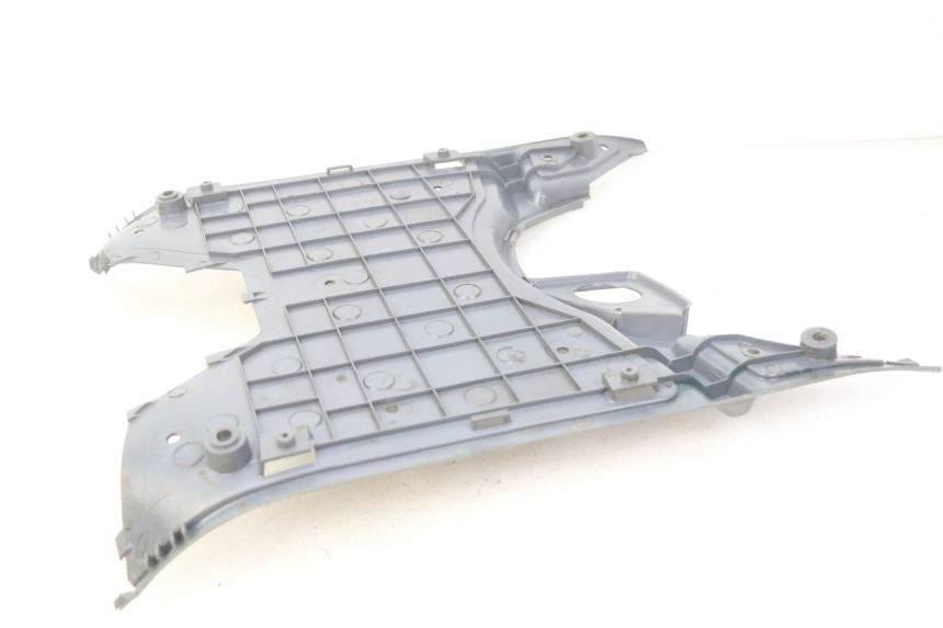 photo de MARCHE PIED PEUGEOT SV 125 (1991 - 1994) - Dettagli dei punti di fissaggio