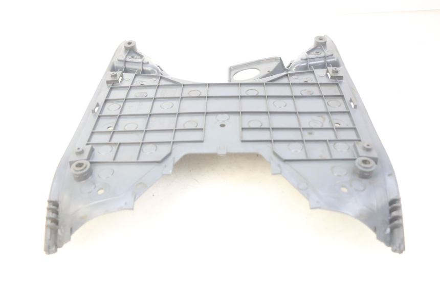 photo de MARCHE PIED PEUGEOT SV 125 (1991 - 1994) - Stato della superficie e materiale