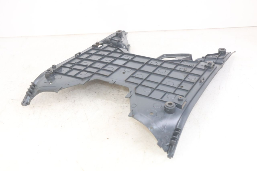 photo de MARCHE PIED PEUGEOT SV 125 (1991 - 1994) - Zoom sullo stato d'uso