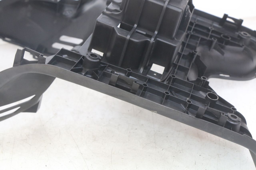 photo de MARCHE PIED SYM SYMPHONY 125 (2009 - 2015) - Altra angolazione