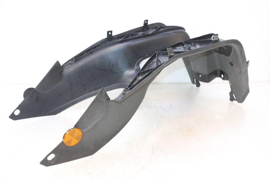 photo de CARENA PEDANA PEUGEOT TKR TREKKER FURIOUS 50 (2005 - 2014) - Zoom sullo stato d'uso