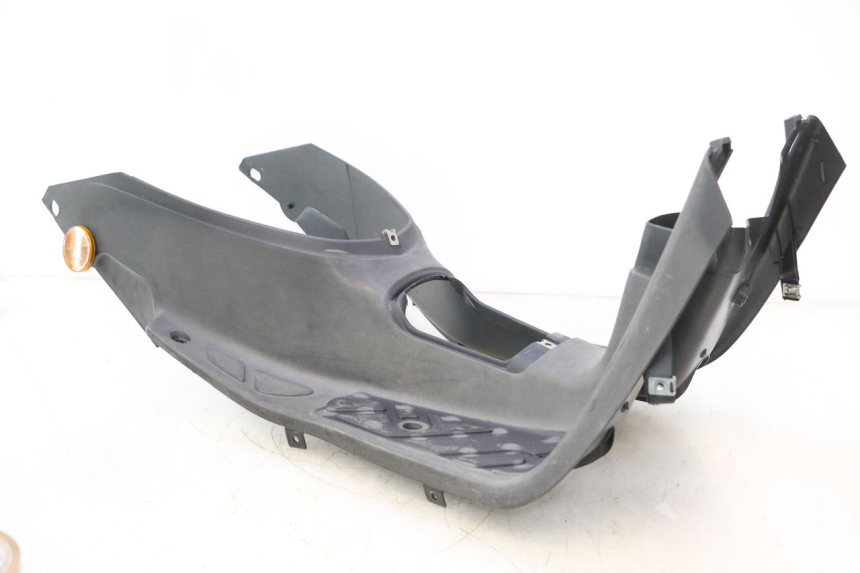 photo de CARENA PEDANA PEUGEOT TKR TREKKER FURIOUS 50 (2005 - 2014) - Dettagli dei punti di fissaggio