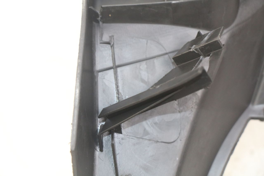 photo de MARCHE PIED PEUGEOT TWEET 4T 50 (2010 - 2014) - Dettagli dei punti di fissaggio