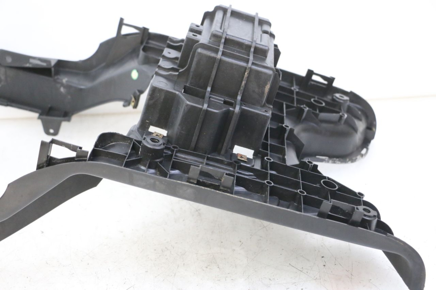 photo de Pedana PEUGEOT TWEET 4T 50 (2018 - 2022) - Dettaglio del componente