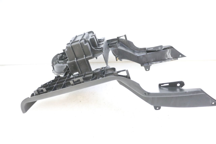 photo de Pedana PEUGEOT TWEET 4T 50 (2018 - 2022) - Primo piano tecnico