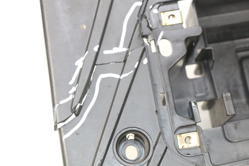 photo de Pedana PEUGEOT TWEET ACTIVE 4T 50 (2018 - 2022) - Ricambio usato controllato