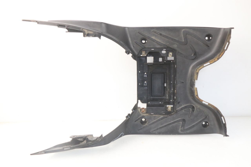 photo de Pedana PEUGEOT TWEET 125 (2010 - 2017) - Altra vista dell'articolo