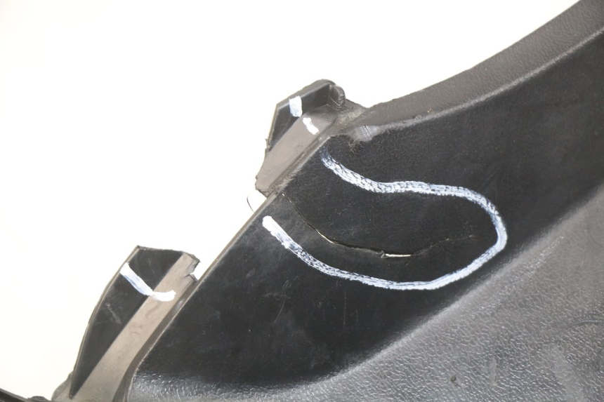 photo de Pedana PEUGEOT TWEET 125 (2010 - 2017) - Primo piano tecnico