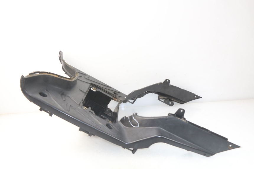 photo de Pedana PEUGEOT TWEET 125 (2010 - 2017) - Vista d'insieme del prodotto