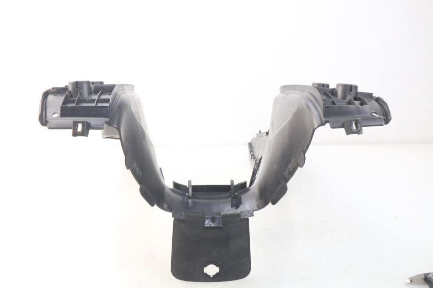 photo de Pedana SUZUKI UC EPICURO 125 (1999 - 2003) - Dettaglio del componente